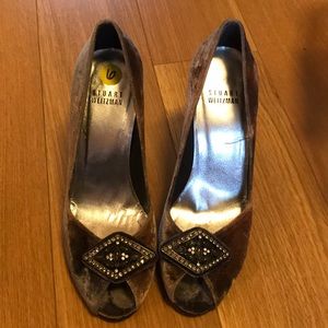 Size 6 Stuart Weitzman heels, grey ombré velvet